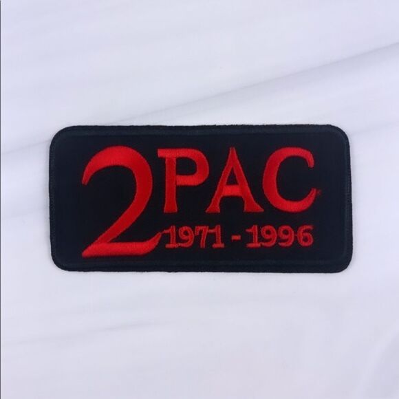 Tupac Memorial Embroidered Patch - Picture 1 of 3